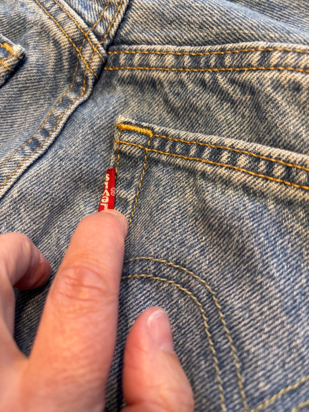 Levi’s 501 150th Anniversary Heart Patch Jeans - Size 24 x 30 - Picture 5 of 11